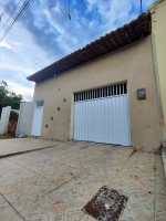 Casa de esquina no Bairro Planalto