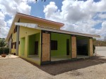 Vendo excelente casa no Costa e Silva